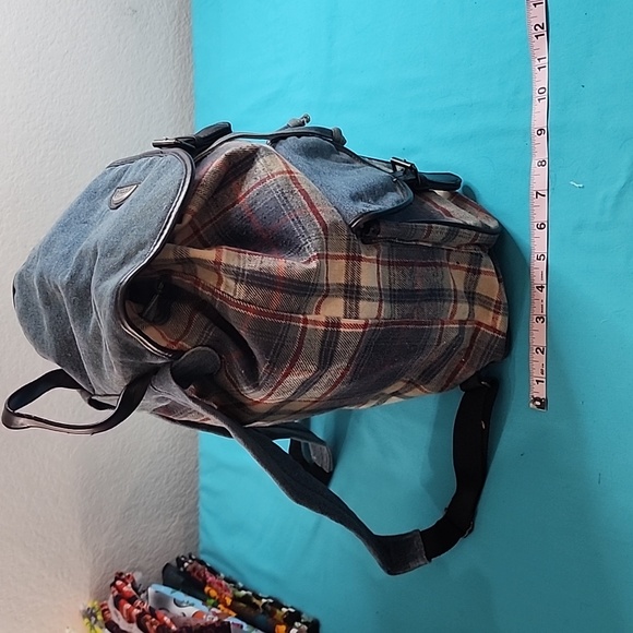 Club Montana Distressed Denim Large Drawstring Backpack - Picture 7 of 16